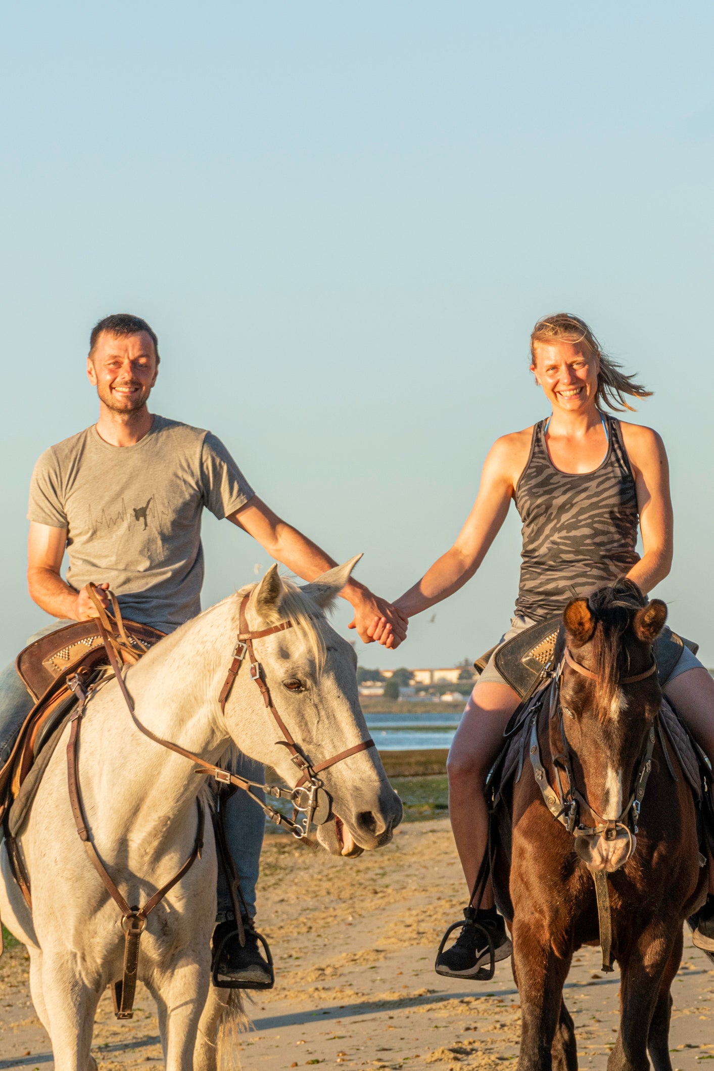 Digital voucher • Horseback riding for 2 PEOPLE & Picnic Basket