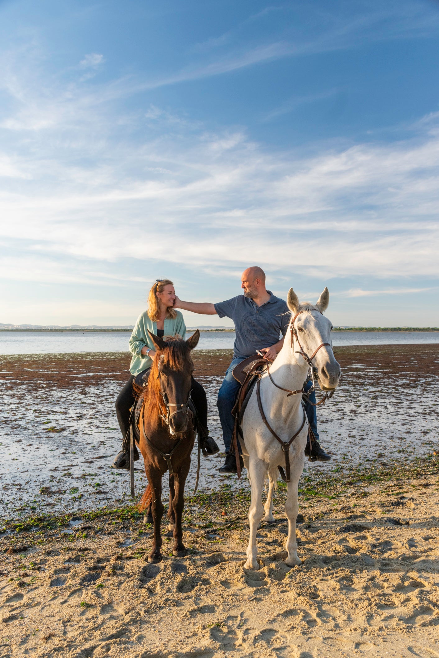 Digital voucher • Horseback riding for 2 PEOPLE & Picnic Basket